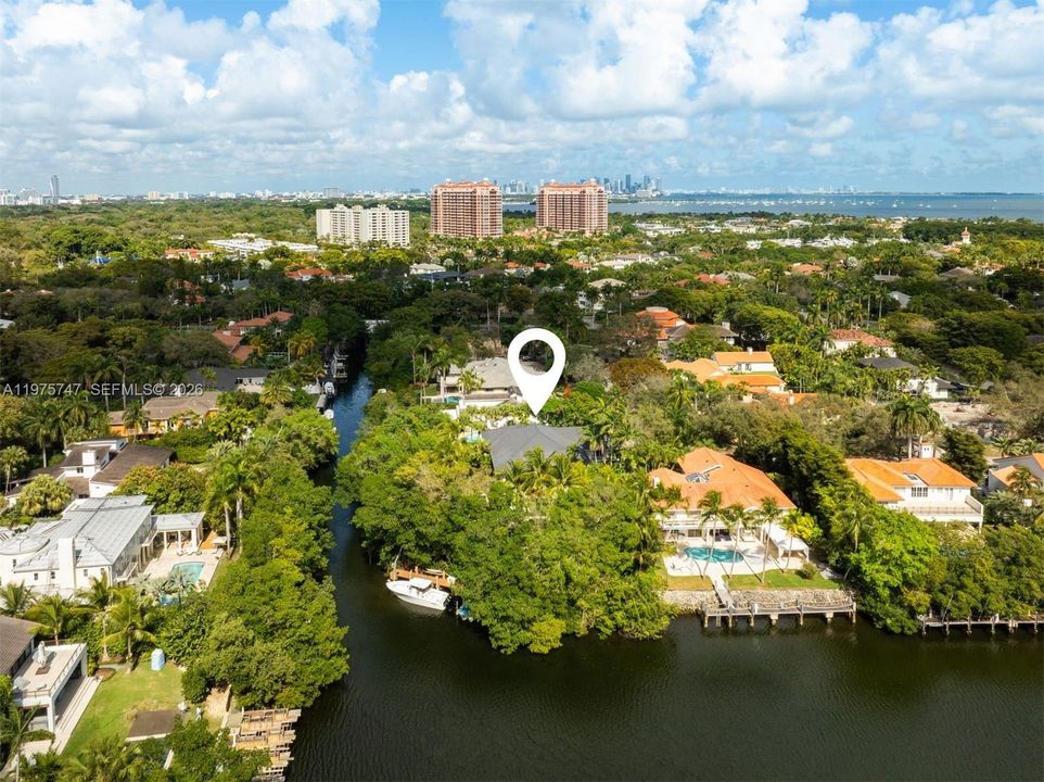 For Sale: $15,950,000 (6 beds, 6 baths, 6622 Square Feet)