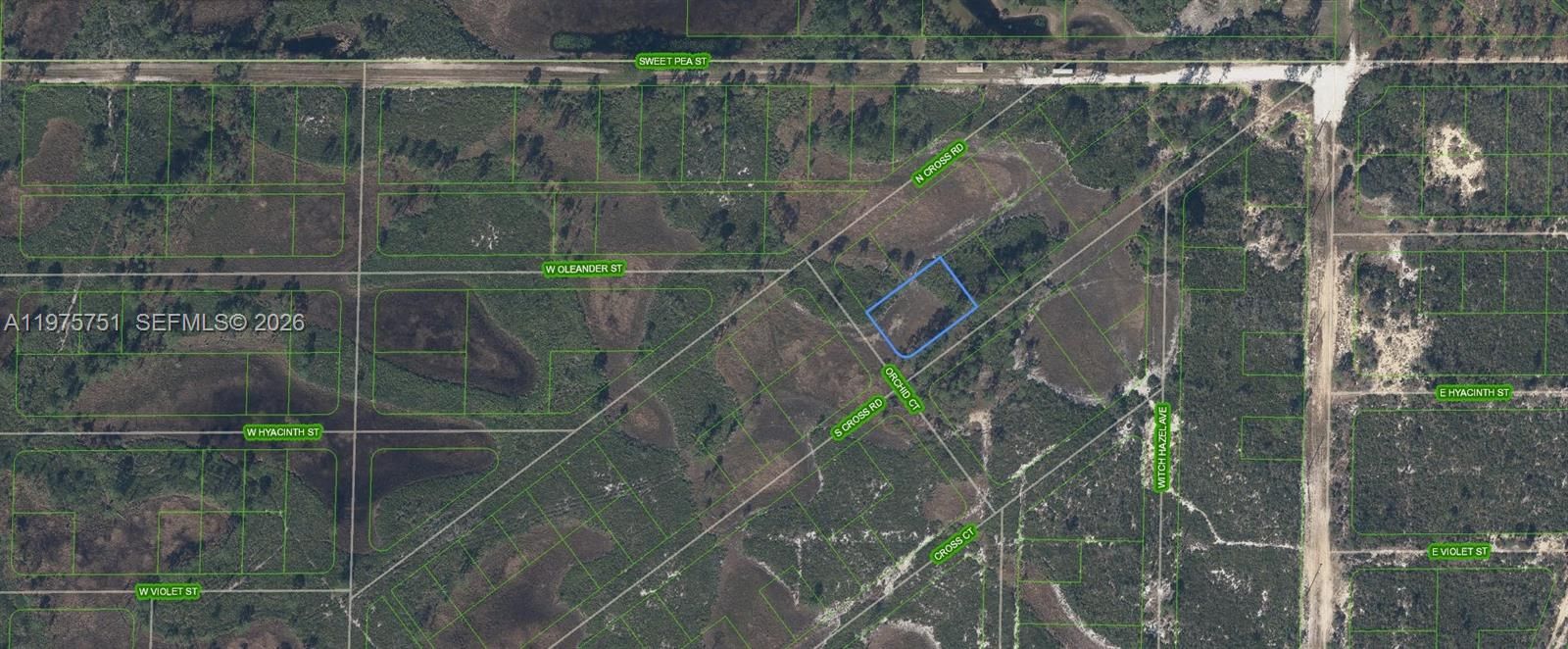На продажу: $9,900 (0.53 acres)