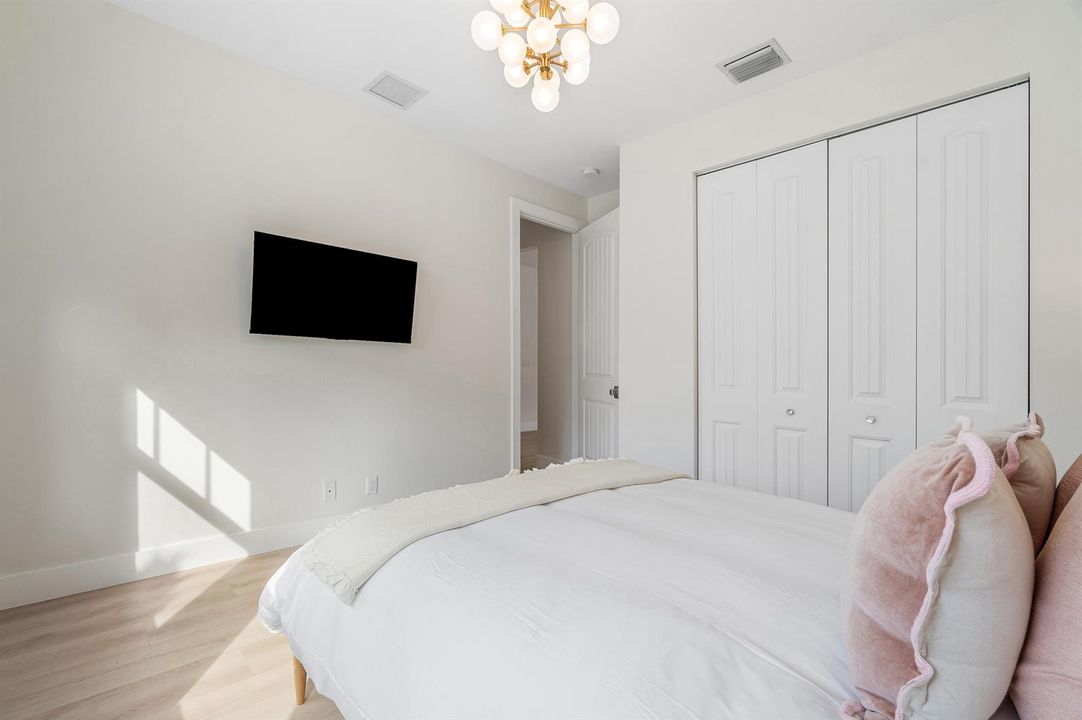 3rd Guest Bedroom