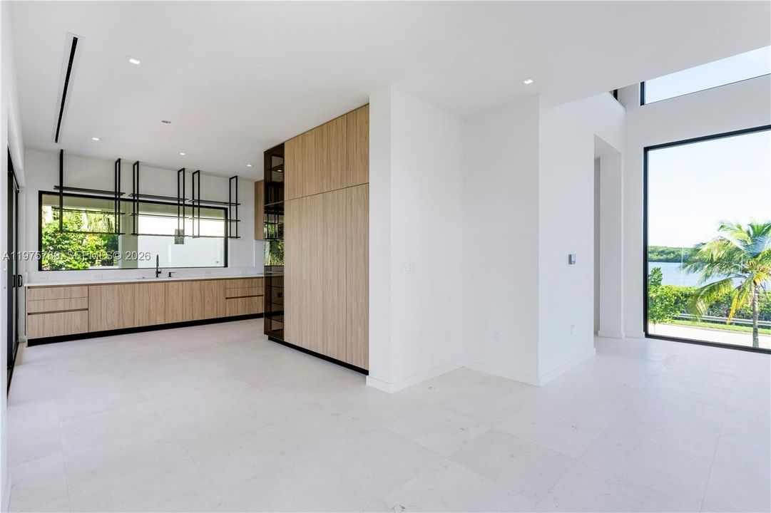 En Venta: $28,000,000 (7 camas, 4 baños, 9287 Pies cuadrados)