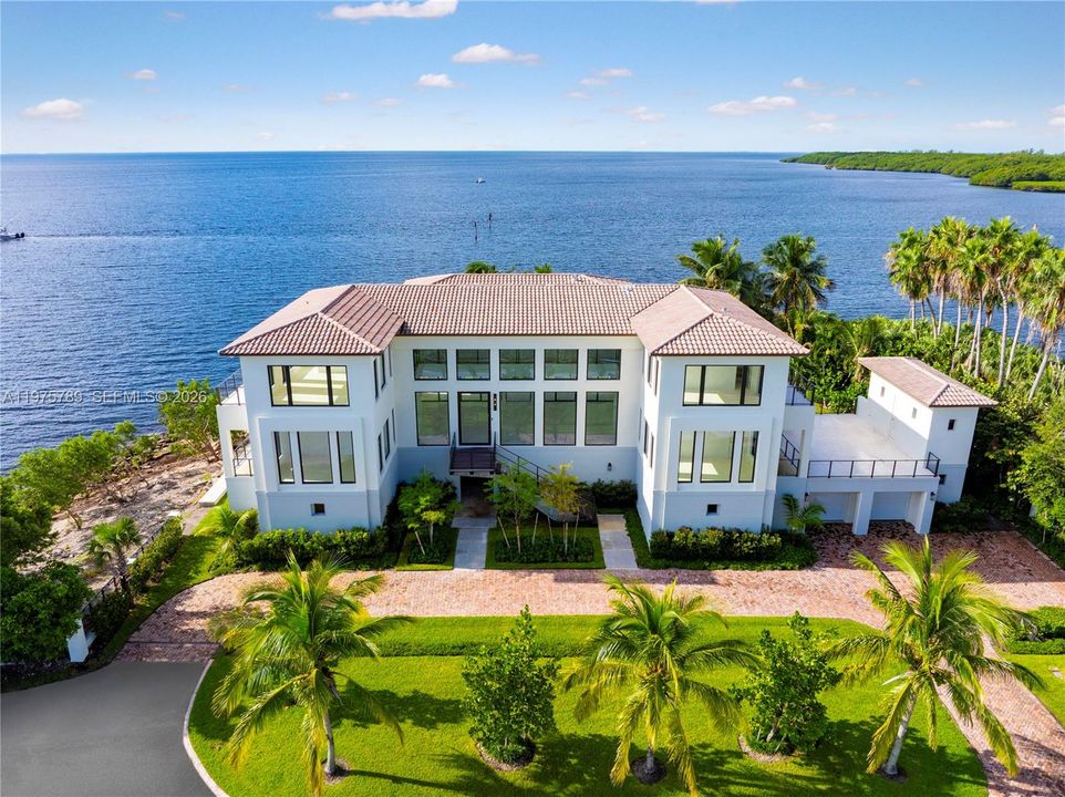 En Venta: $28,000,000 (7 camas, 4 baños, 9287 Pies cuadrados)
