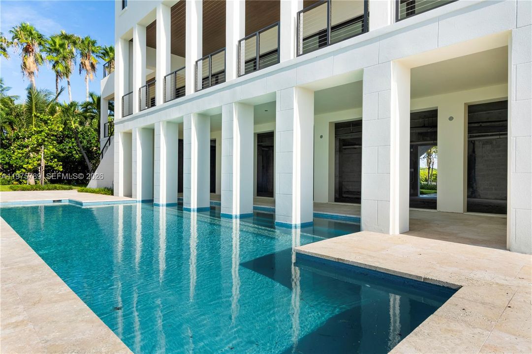 En Venta: $28,000,000 (7 camas, 4 baños, 9287 Pies cuadrados)