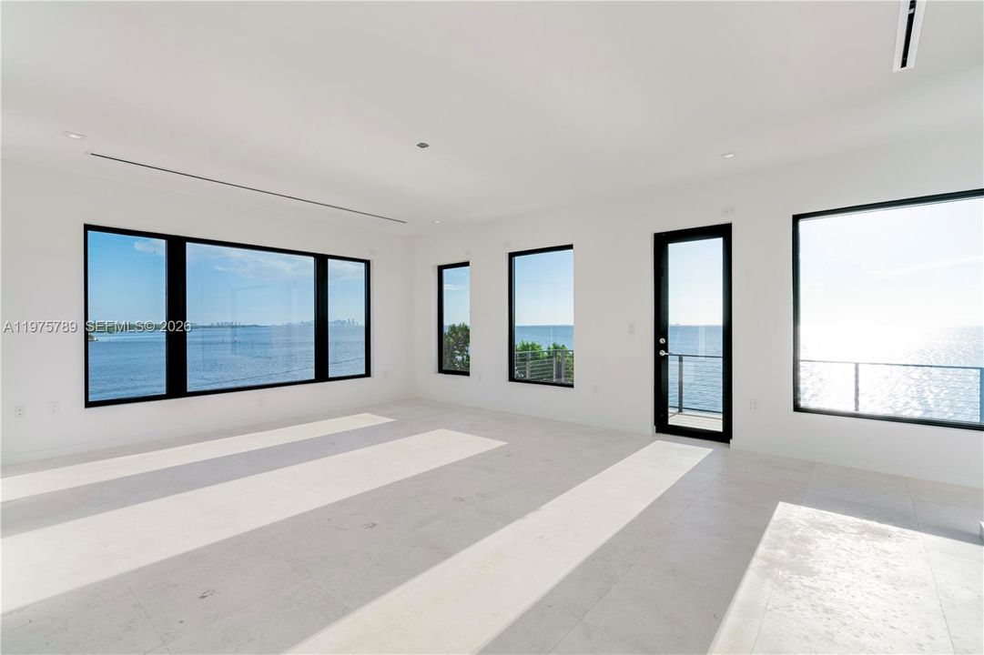 En Venta: $28,000,000 (7 camas, 4 baños, 9287 Pies cuadrados)