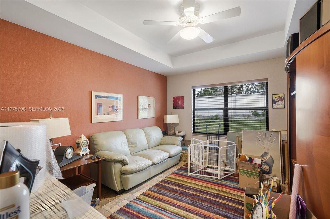 For Sale: $610,000 (3 beds, 3 baths, 2341 Square Feet)