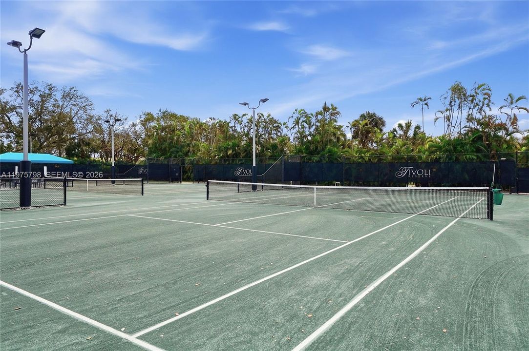 Tennis