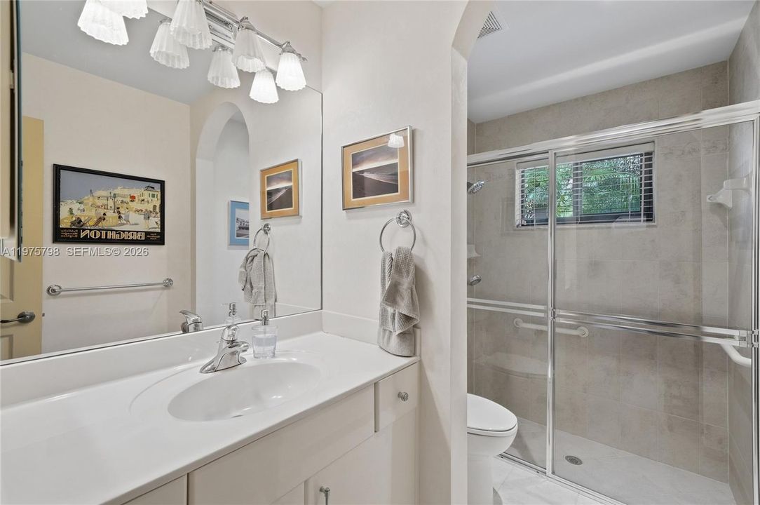 For Sale: $610,000 (3 beds, 3 baths, 2341 Square Feet)