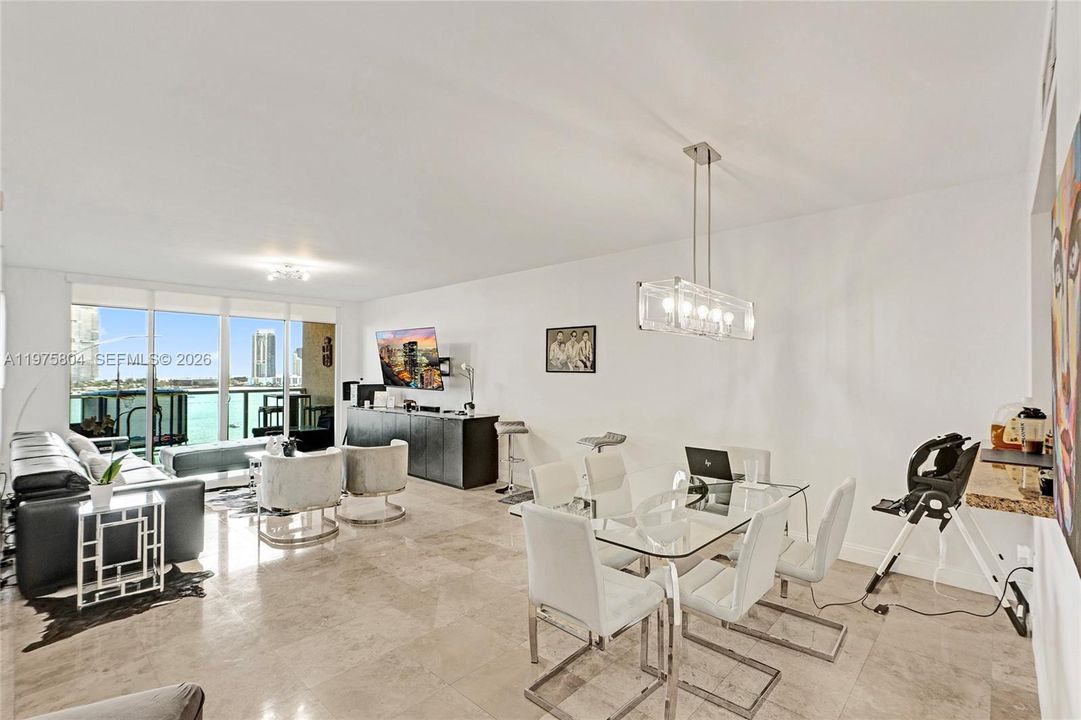 For Sale: $749,000 (2 beds, 2 baths, 2020 Square Feet)