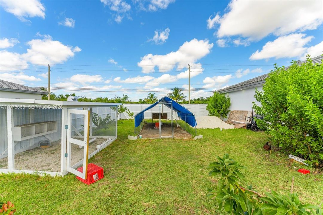 For Rent: $5,300 (4 beds, 3 baths, 2654 Square Feet)