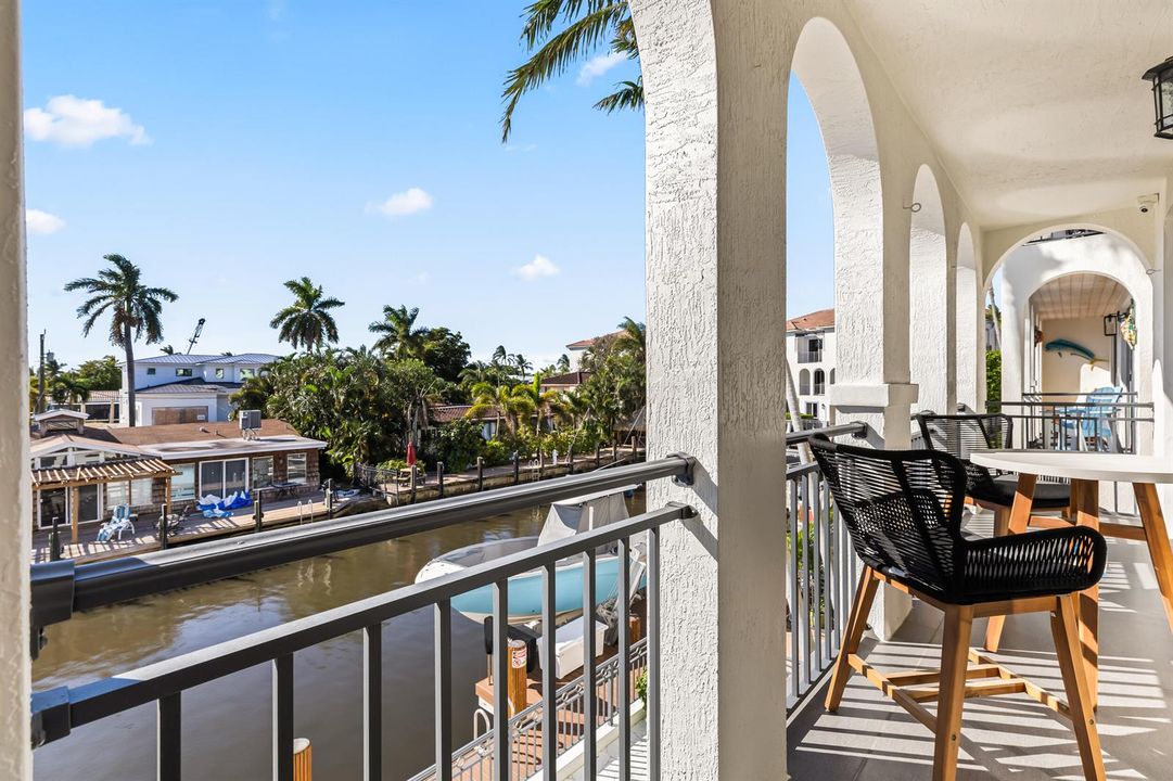 2nd Floor Balcony