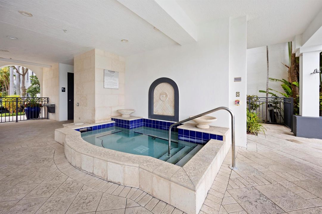Community Hot Tub