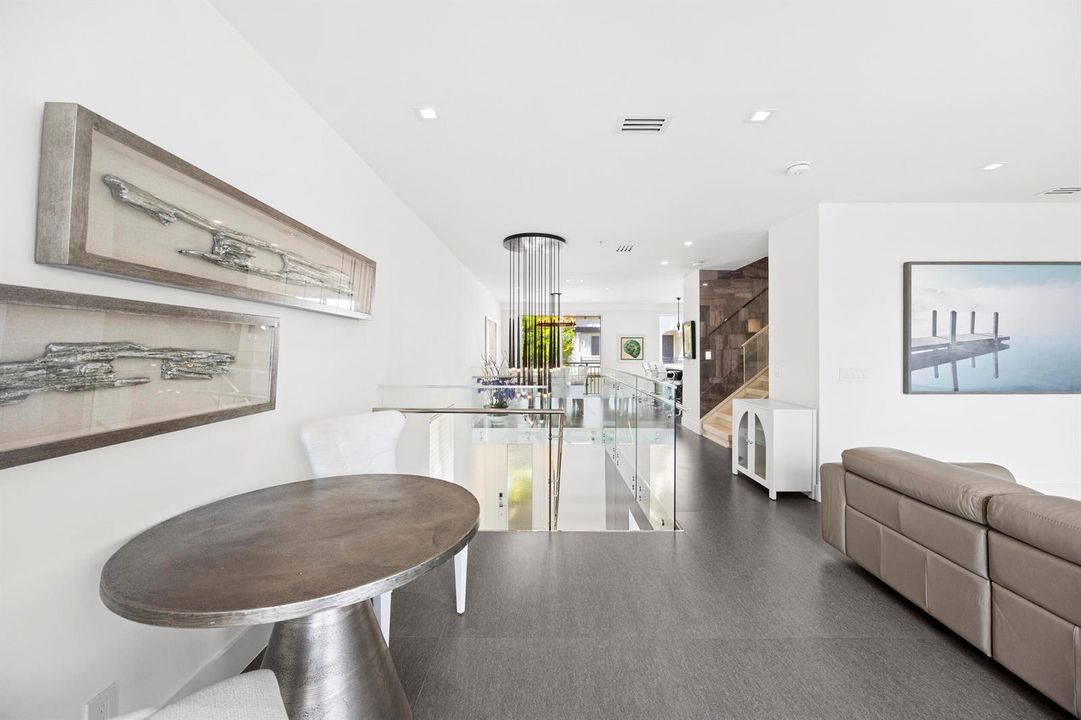 2nd Floor Living Room