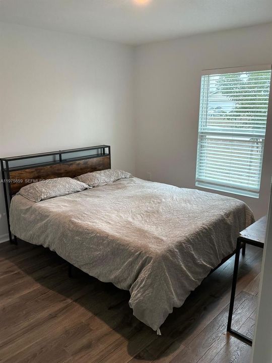 For Rent: $3,400 (4 beds, 2 baths, 1796 Square Feet)