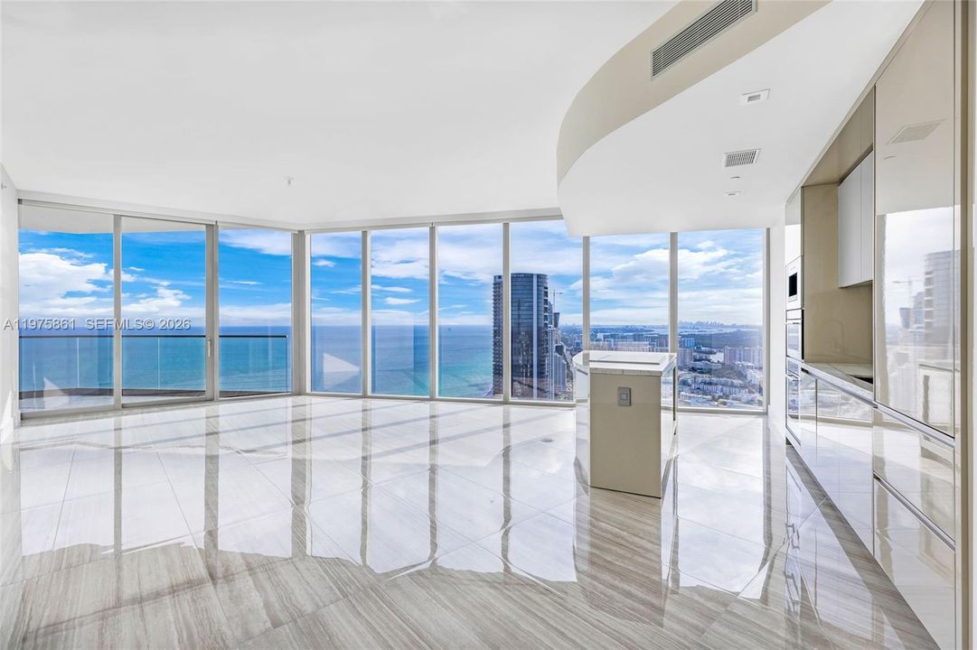 Active With Contract: $18,000 (2 beds, 2 baths, 1721 Square Feet)