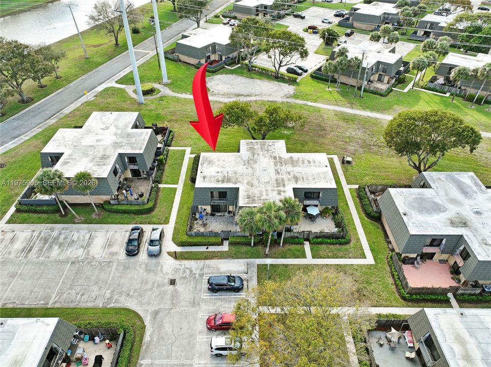 En Venta: $250,000 (2 camas, 2 baños, 1236 Pies cuadrados)