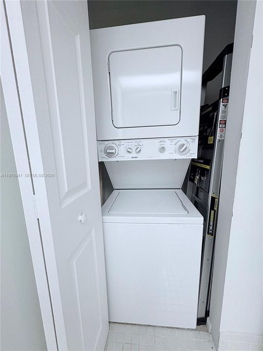 En Renta: $1,850 (1 camas, 1 baños, 1045 Pies cuadrados)
