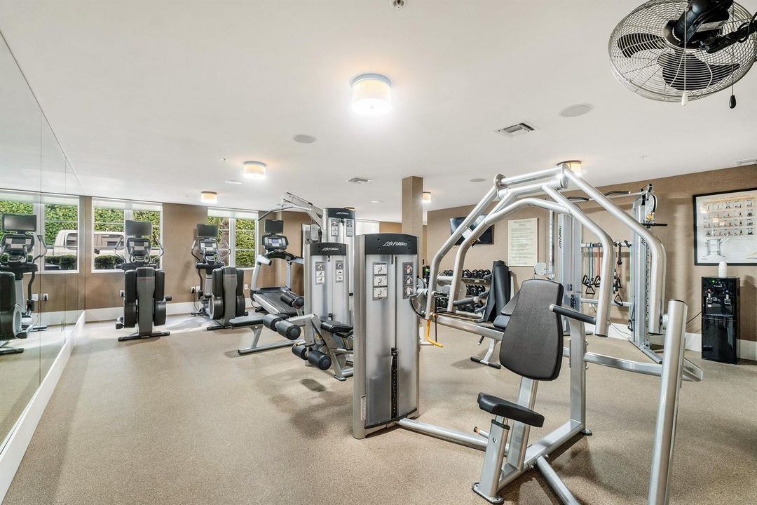 033-155SouthOceanAvenue-303-PalmBeachSho
