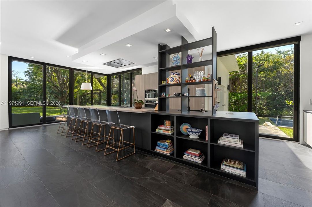 En Venta: $7,250,000 (7 camas, 5 baños, 6065 Pies cuadrados)