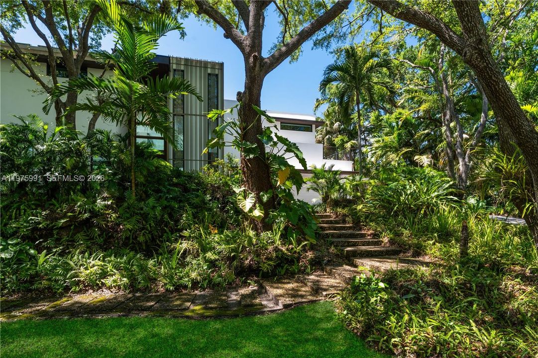 En Venta: $7,250,000 (7 camas, 5 baños, 6065 Pies cuadrados)
