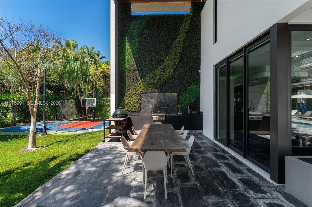 En Venta: $7,250,000 (7 camas, 5 baños, 6065 Pies cuadrados)