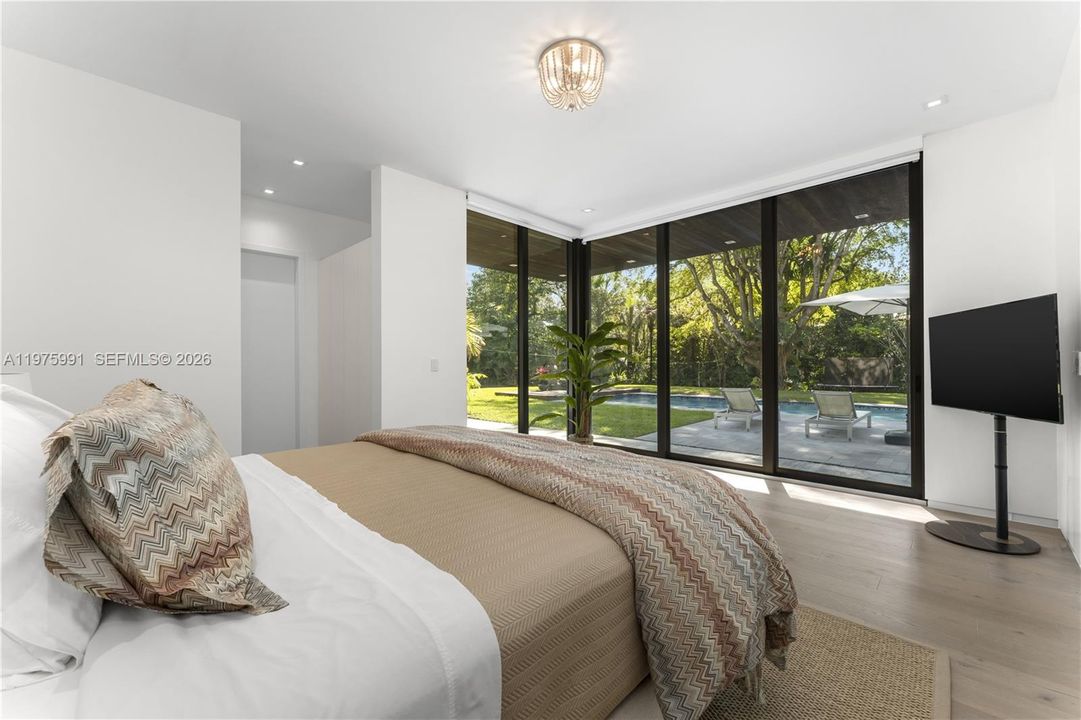 En Venta: $7,250,000 (7 camas, 5 baños, 6065 Pies cuadrados)