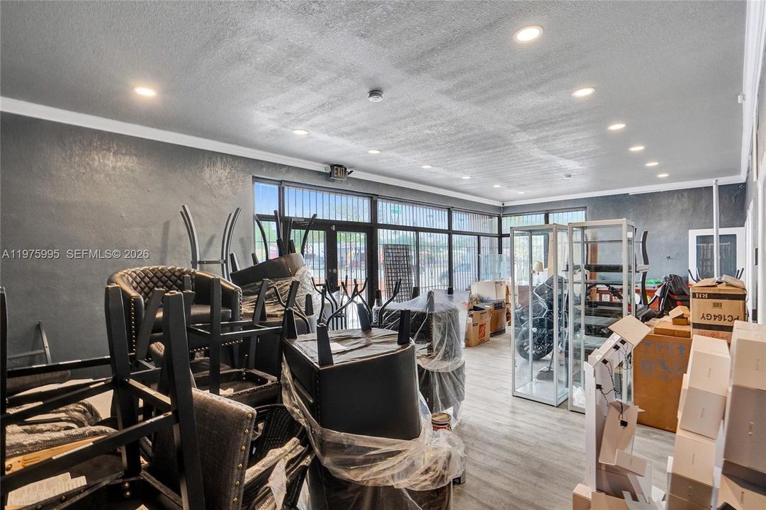 待售: $3,000,000 (0 贝兹, 0 浴室, 0 平方英尺)