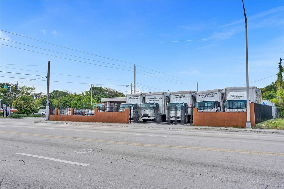 待售: $3,000,000 (0 贝兹, 0 浴室, 0 平方英尺)