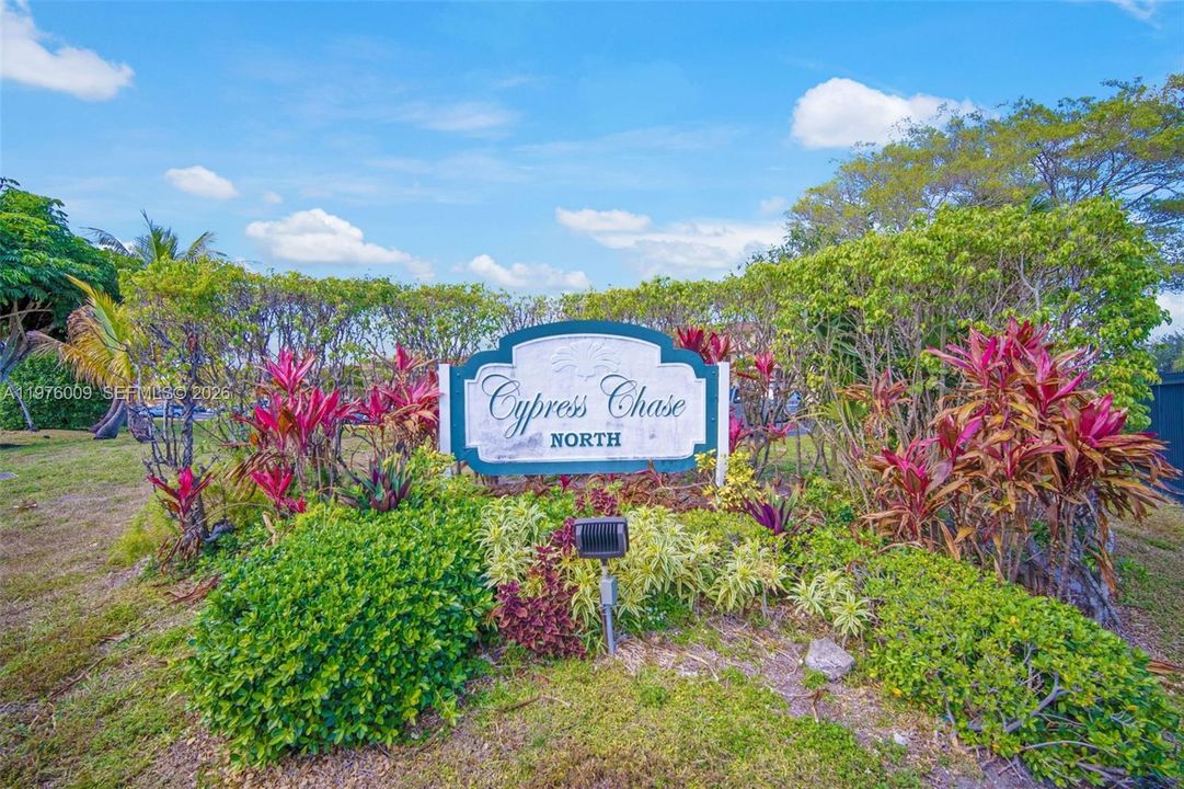 Active With Contract: $125,000 (2 beds, 2 baths, 1002 Square Feet)