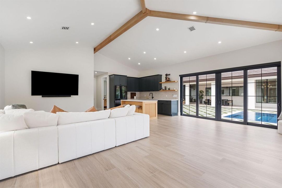 GUEST HOUSE
