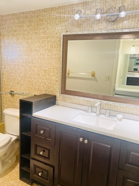 En Venta: $79,000 (1 camas, 1 baños, 867 Pies cuadrados)