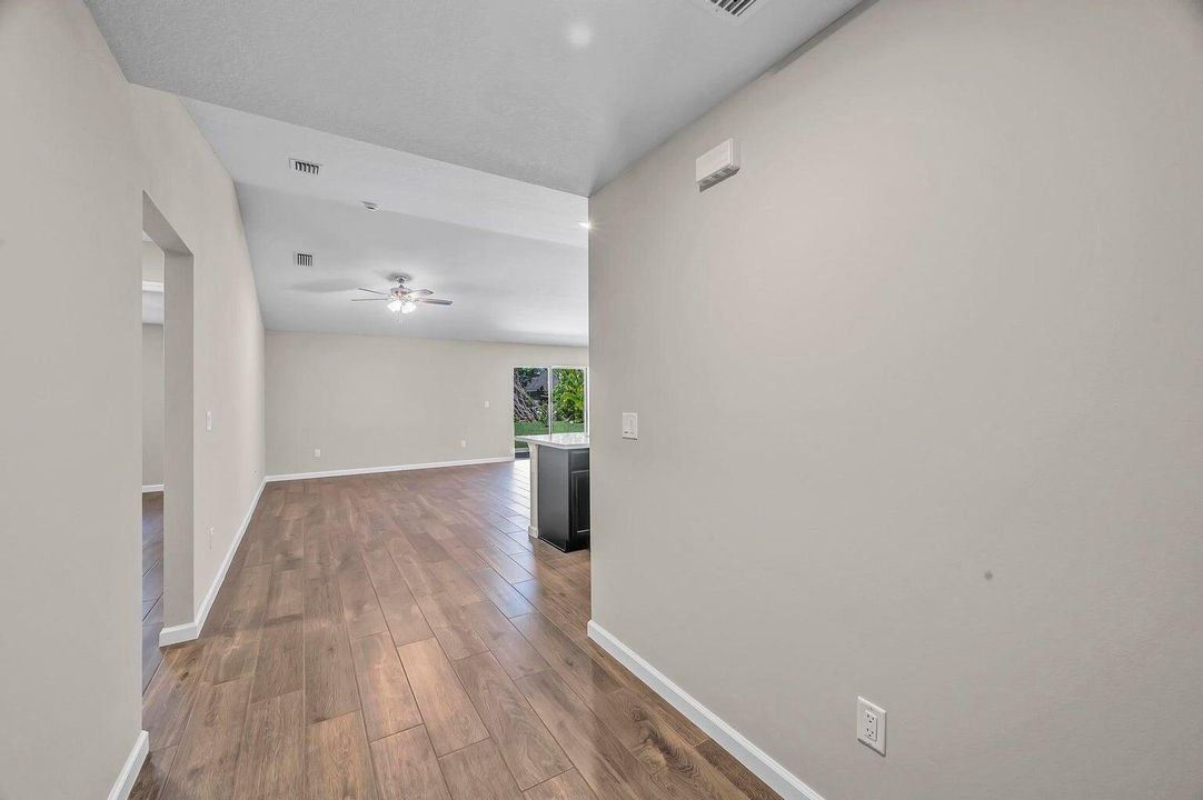 Bayshore 14