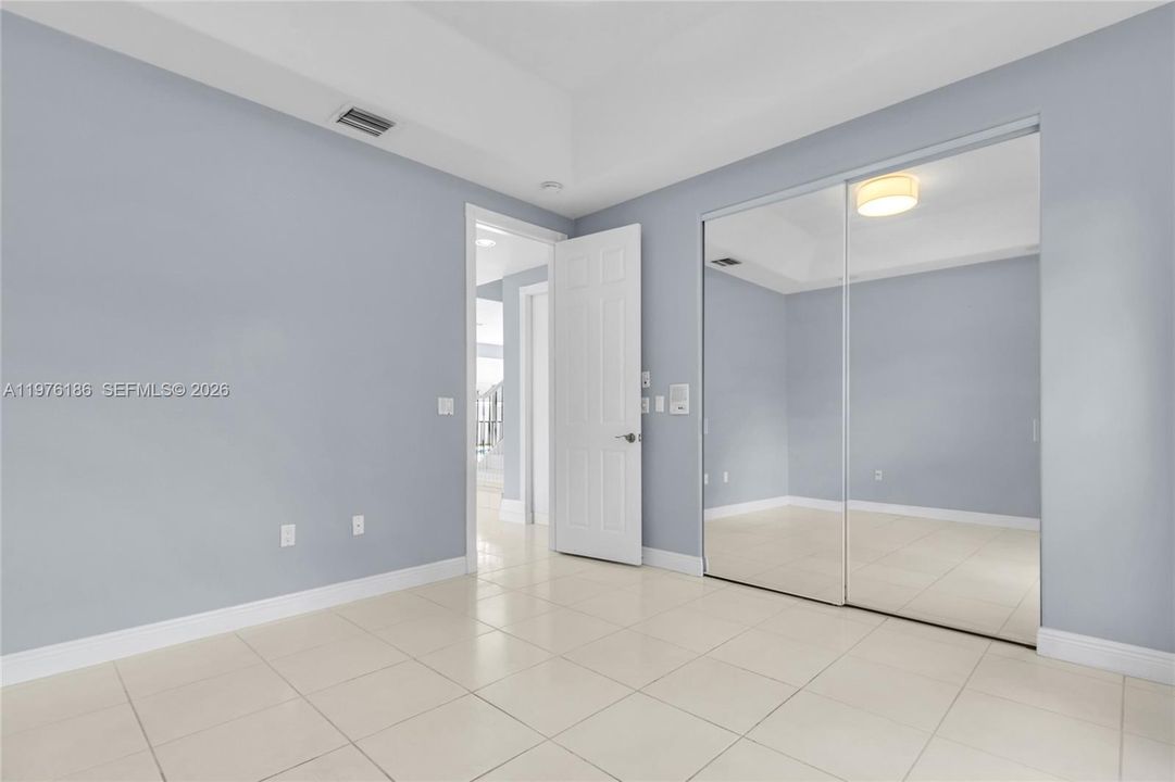 Recientemente alquilado: $8,000 (5 camas, 3 baños, 2882 Pies cuadrados)