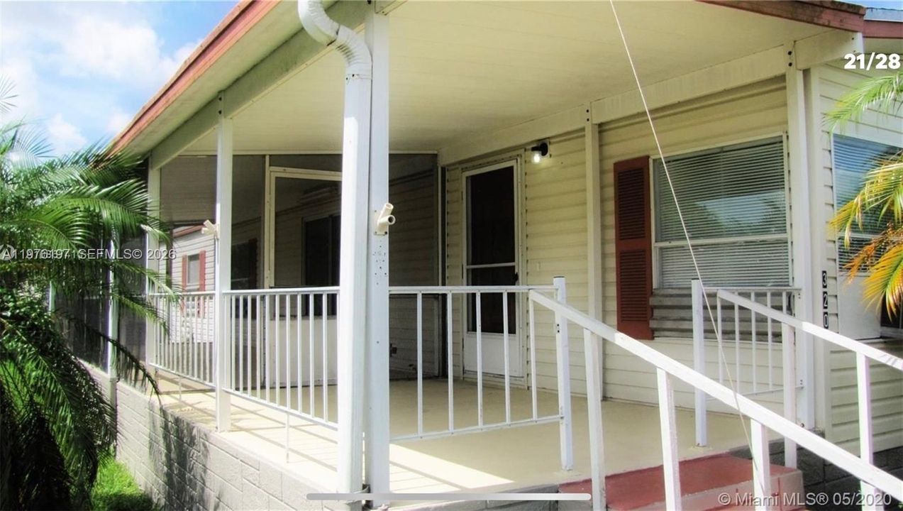 For Sale: $280,000 (3 beds, 2 baths, 1690 Square Feet)