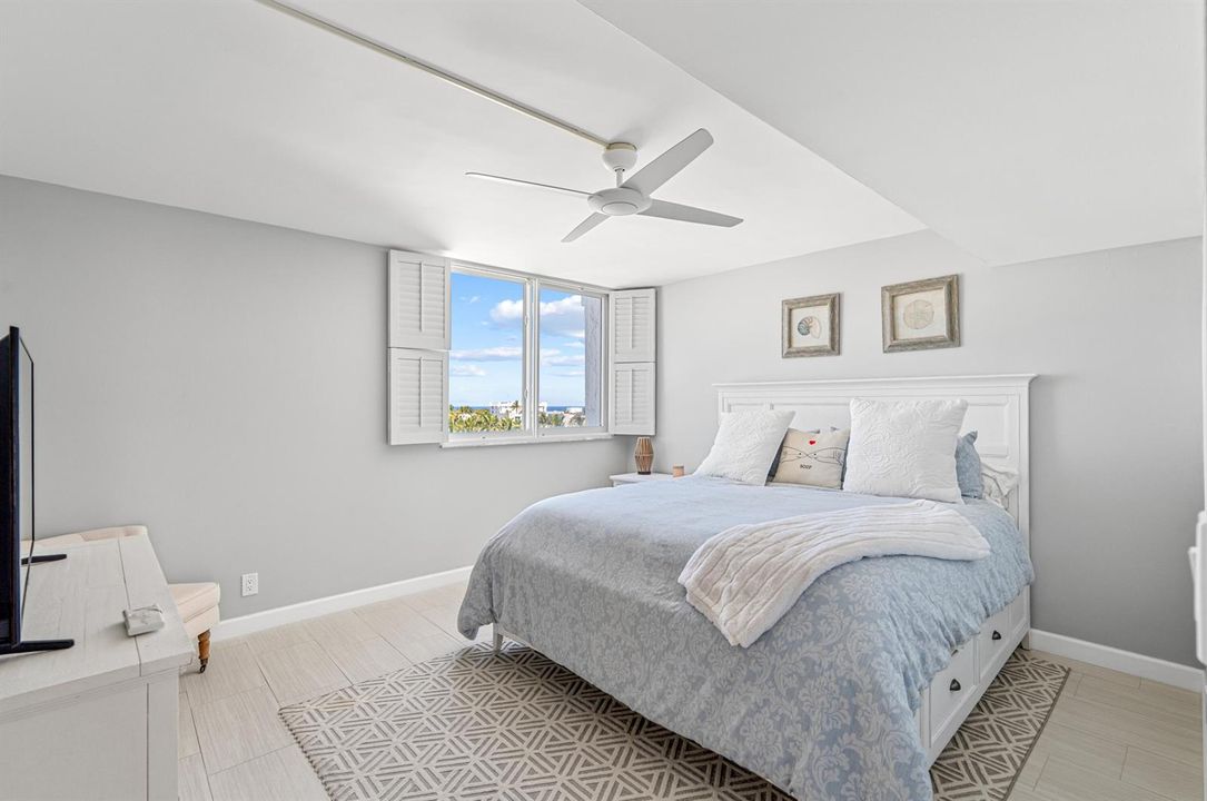 mls_BEDROOM_2_DT