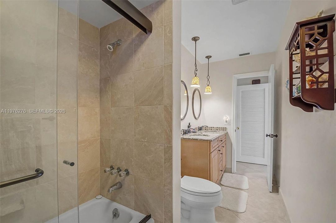 For Sale: $1,515,000 (5 beds, 4 baths, 2713 Square Feet)