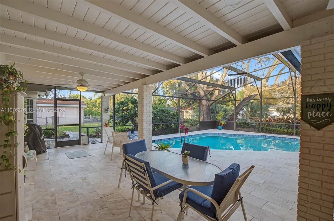 For Sale: $1,515,000 (5 beds, 4 baths, 2713 Square Feet)