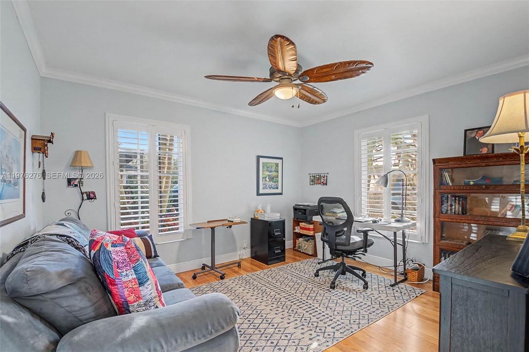 For Sale: $1,515,000 (5 beds, 4 baths, 2713 Square Feet)