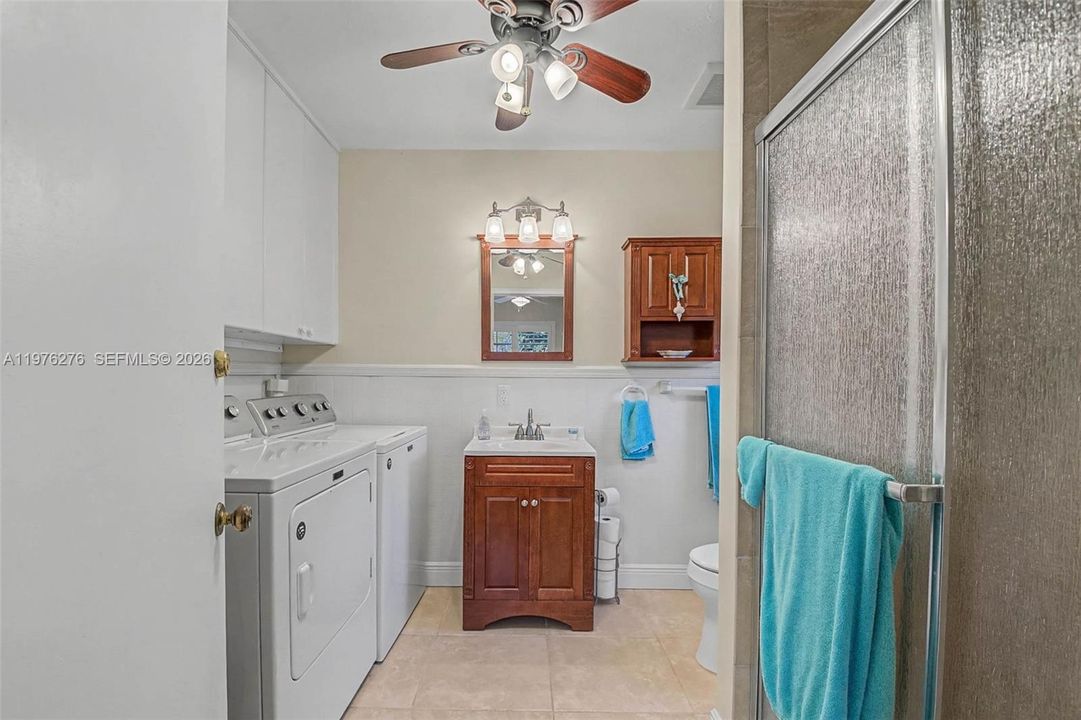 For Sale: $1,515,000 (5 beds, 4 baths, 2713 Square Feet)