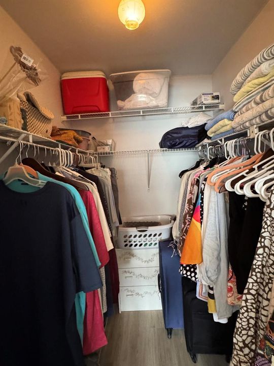 G407 master closet