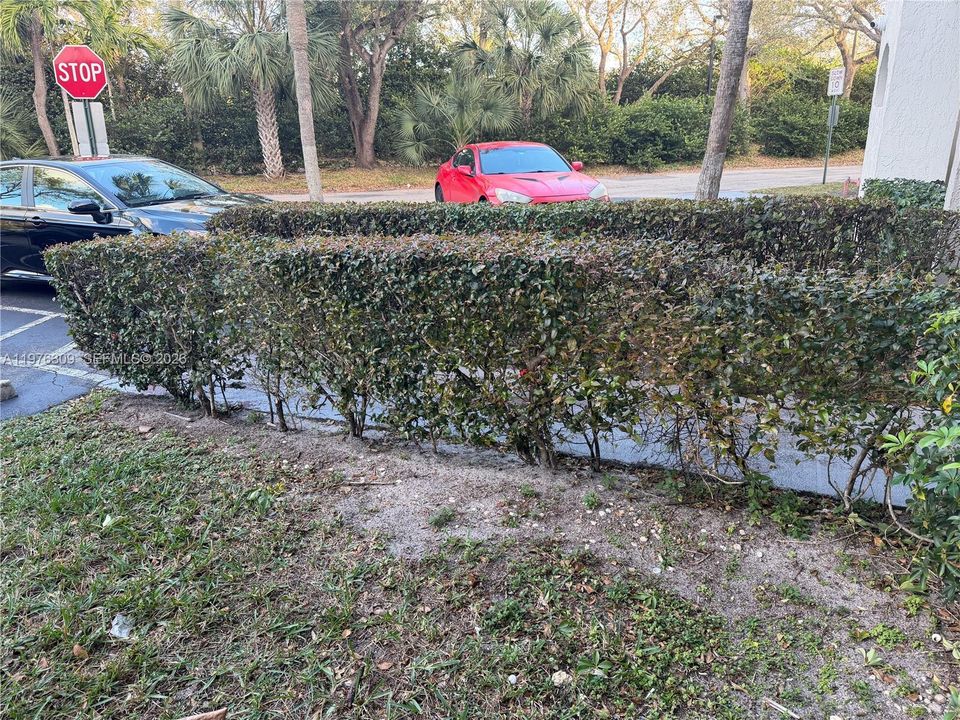 For Rent: $1,399 (1 beds, 1 baths, 640 Square Feet)