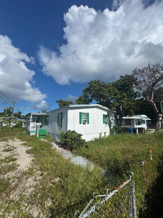 На продажу: $399,999 (3 спален, 2 ванн, 1344 Квадратных фут)