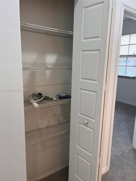 Recently Sold: $929,000 (4 beds, 2 baths, 2223 Square Feet)