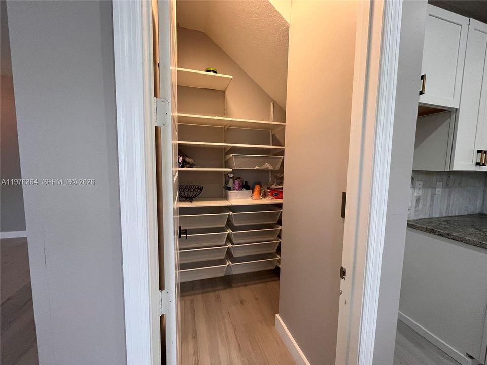 Recently Sold: $929,000 (4 beds, 2 baths, 2223 Square Feet)