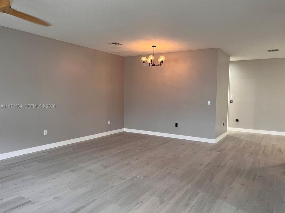 Recently Sold: $929,000 (4 beds, 2 baths, 2223 Square Feet)