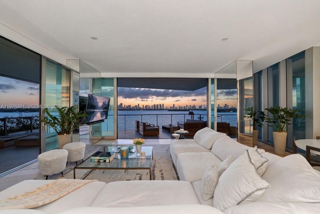 En Venta: $6,850,000 (3 camas, 3 baños, 2658 Pies cuadrados)