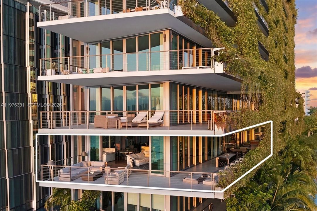 En Venta: $6,850,000 (3 camas, 3 baños, 2658 Pies cuadrados)