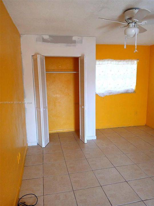 For Rent: $1,000 (0 beds, 1 baths, 0 Square Feet)