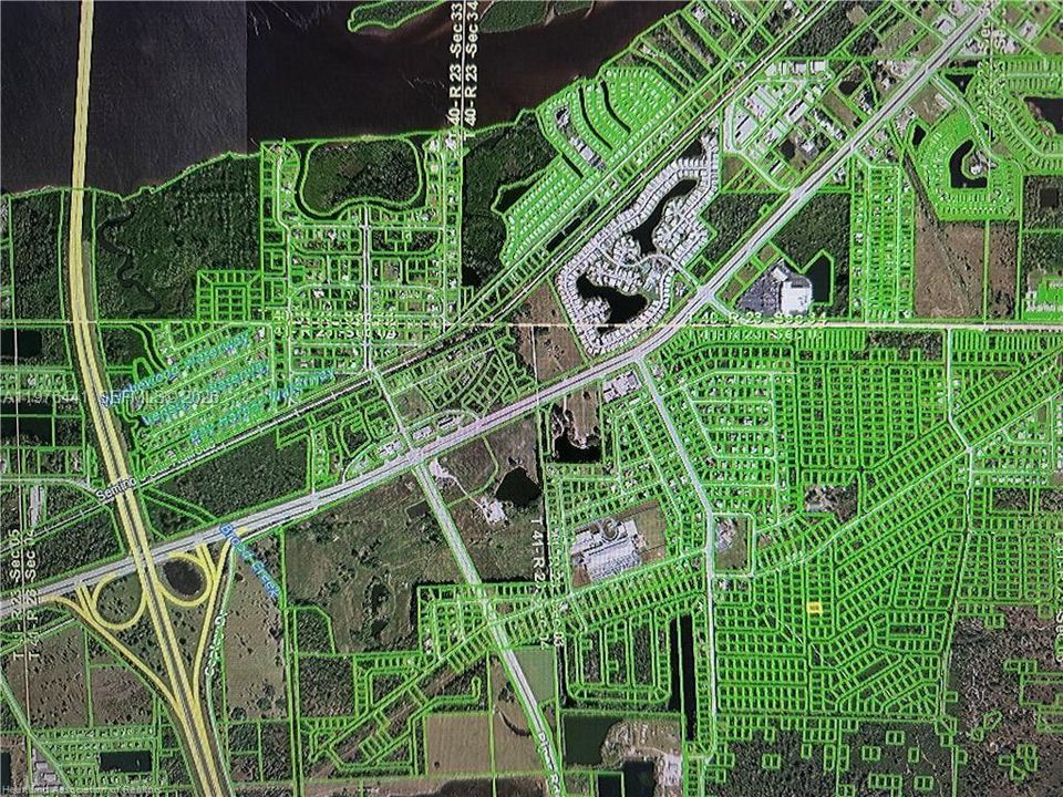 На продажу: $15,900 (0.24 acres)