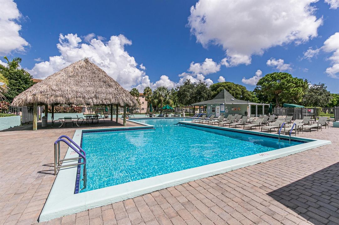 tiki hut