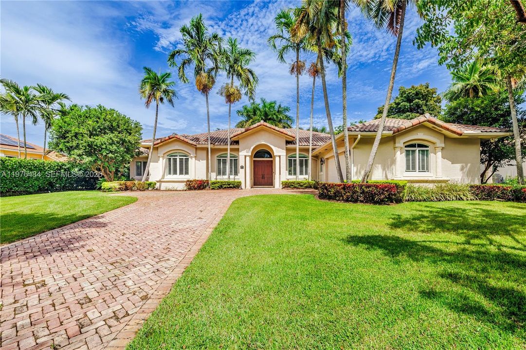 На продажу: $1,725,000 (4 спален, 3 ванн, 3190 Квадратных фут)