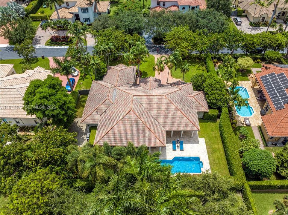 На продажу: $1,725,000 (4 спален, 3 ванн, 3190 Квадратных фут)